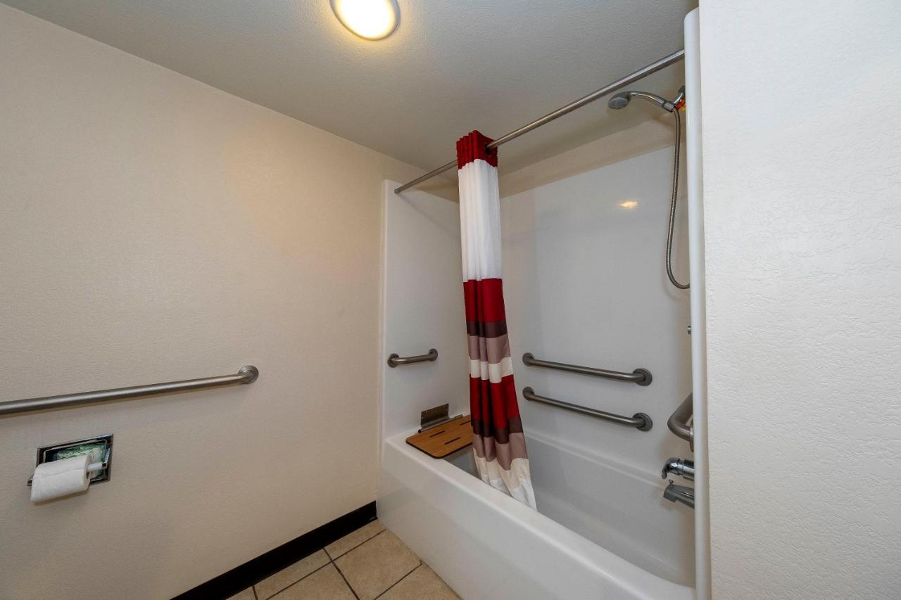 Red Roof Inn & Suites Biloxi - Ocean Springs Dış mekan fotoğraf