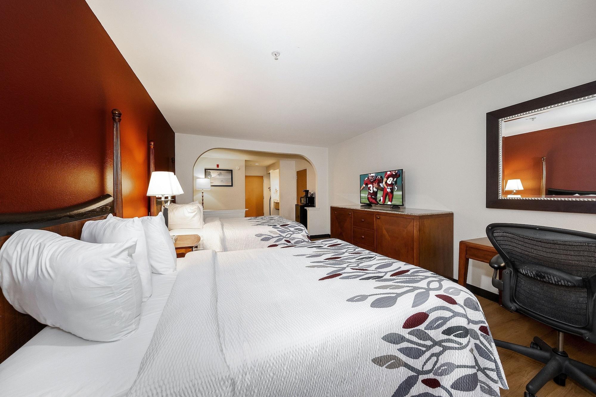 Red Roof Inn & Suites Biloxi - Ocean Springs Dış mekan fotoğraf