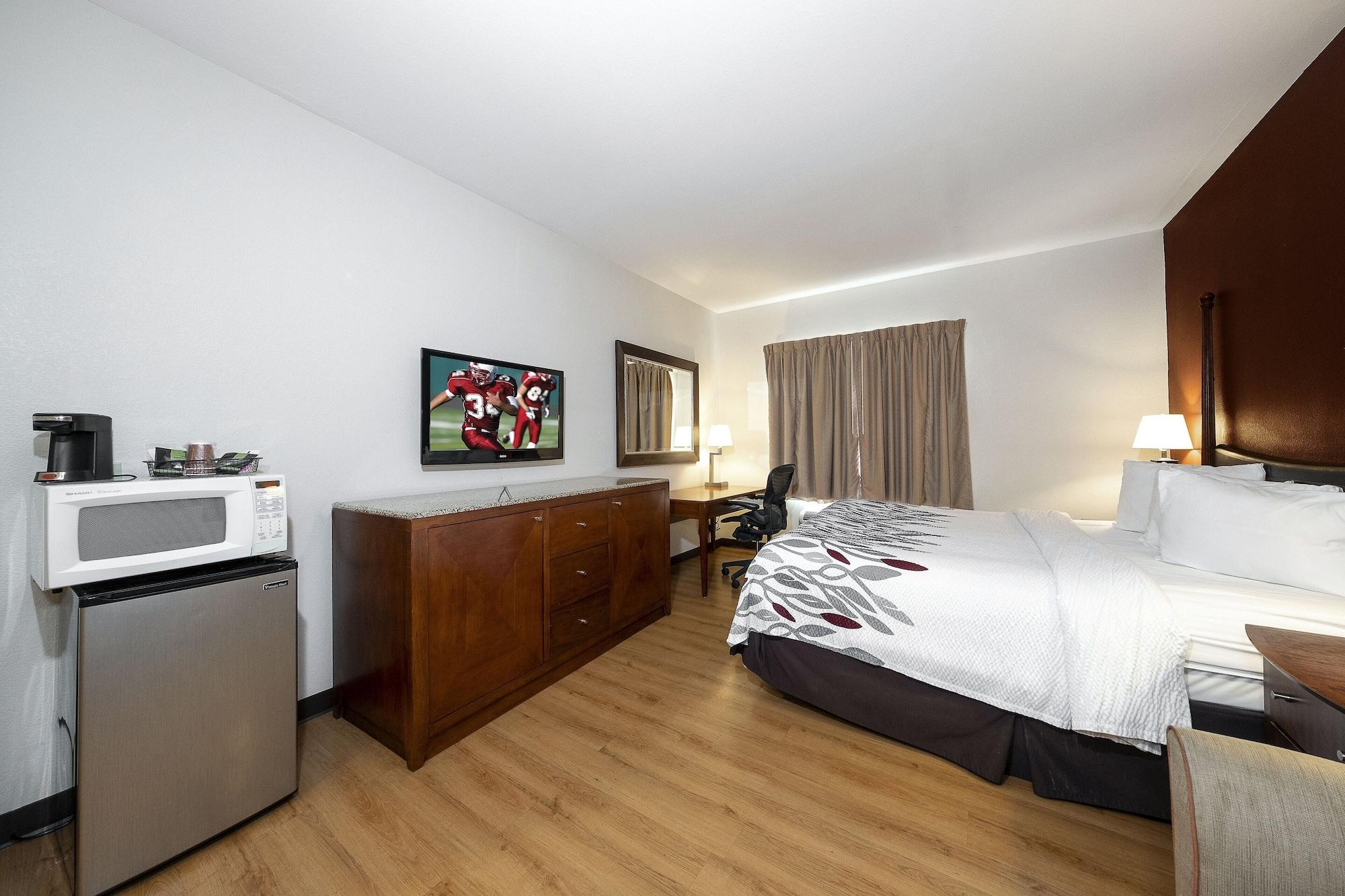 Red Roof Inn & Suites Biloxi - Ocean Springs Dış mekan fotoğraf