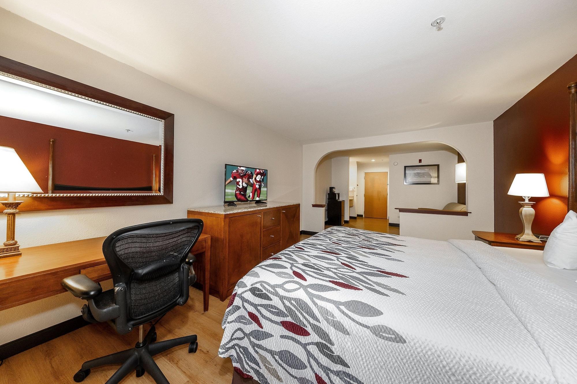 Red Roof Inn & Suites Biloxi - Ocean Springs Dış mekan fotoğraf